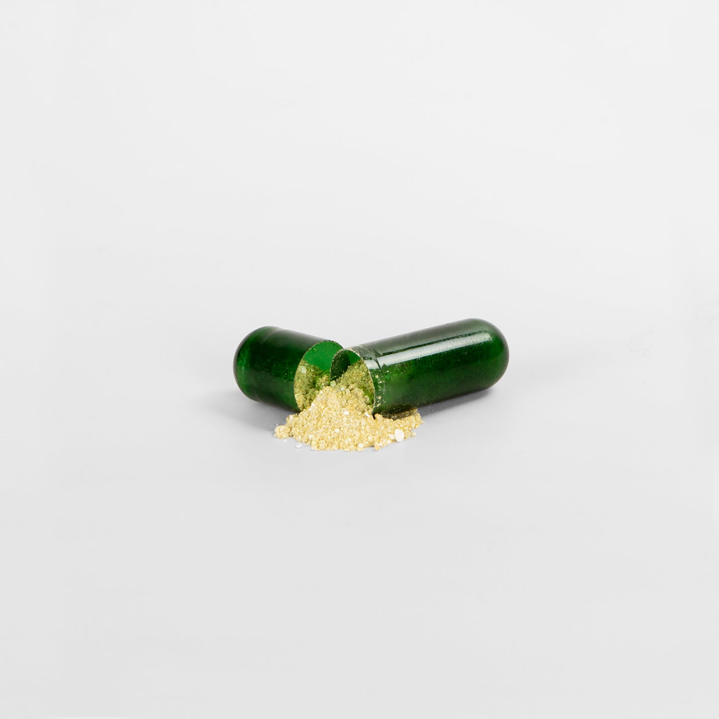Green capsule supplement for weight loss with MCT oil by mywellness.health, allergen-free and appetite-suppressant