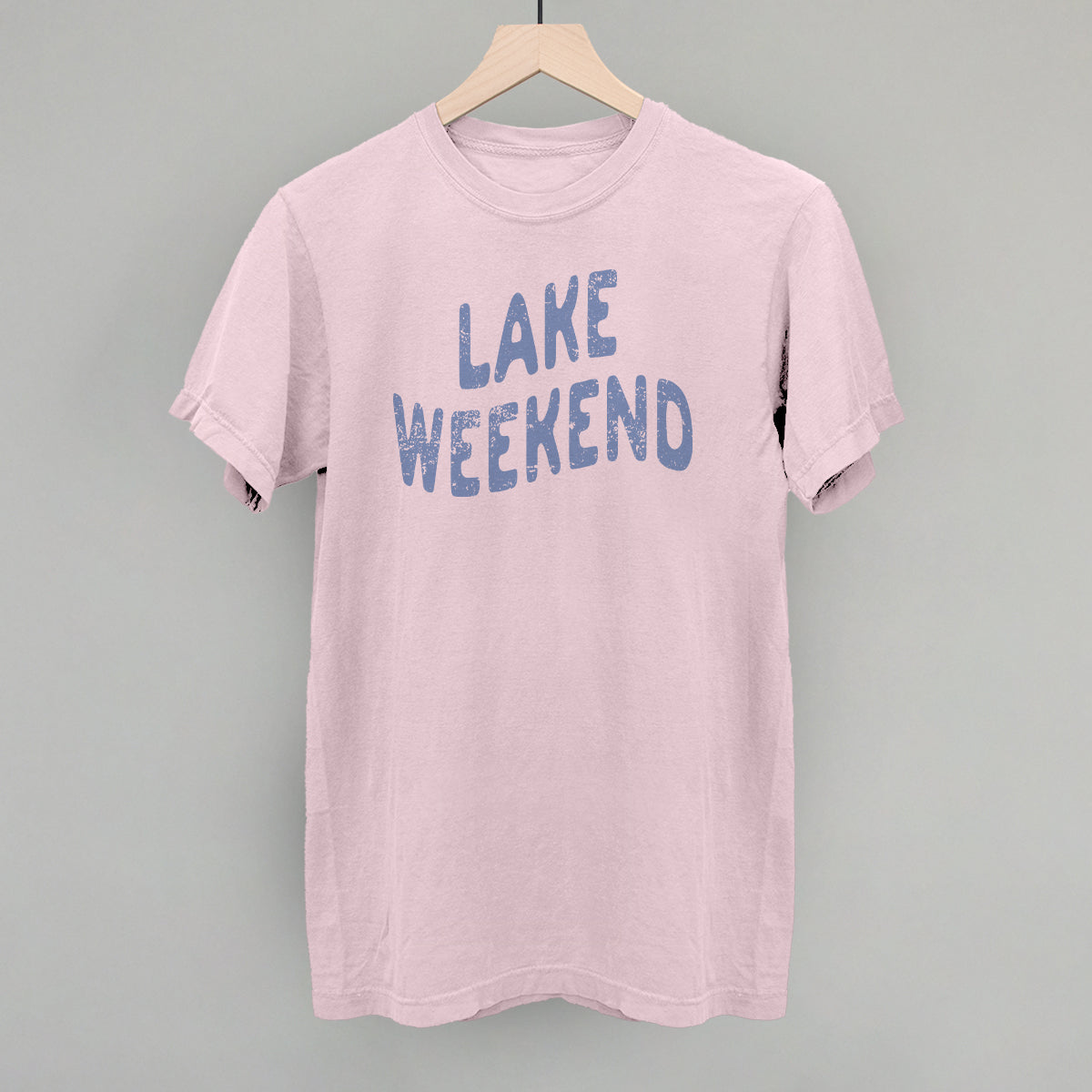 π Lake Weekend Distressed Collection