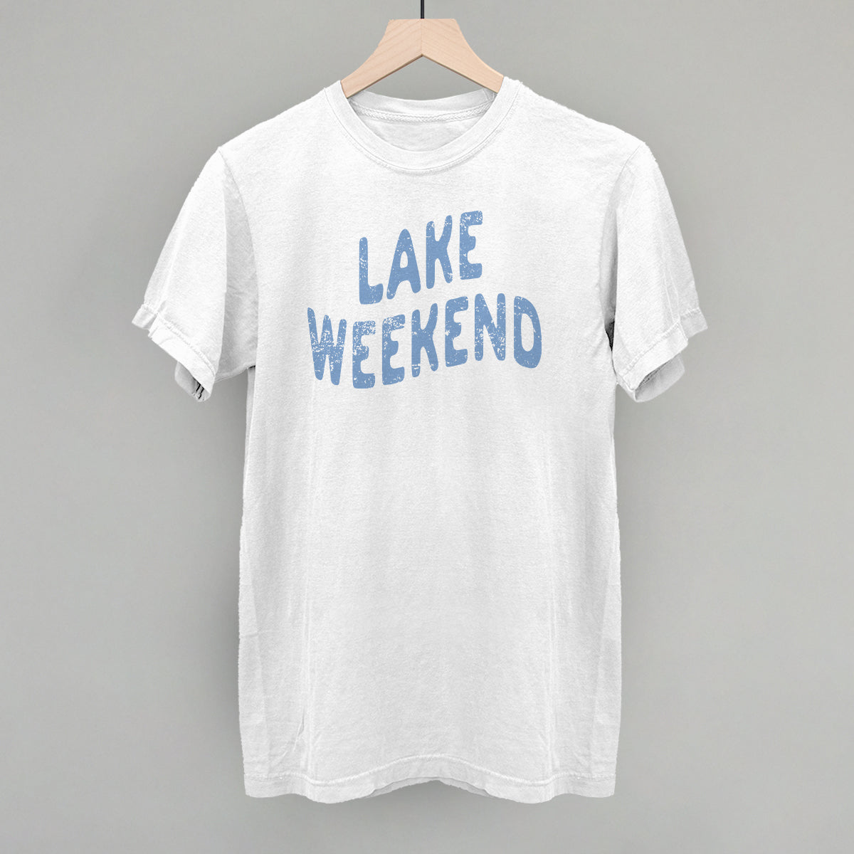 π Lake Weekend Distressed Collection