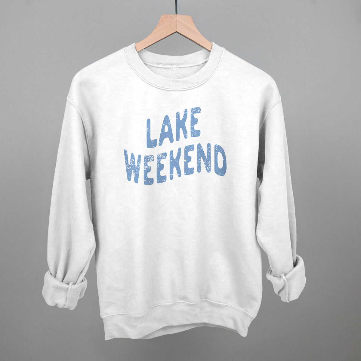 π Lake Weekend Distressed Collection