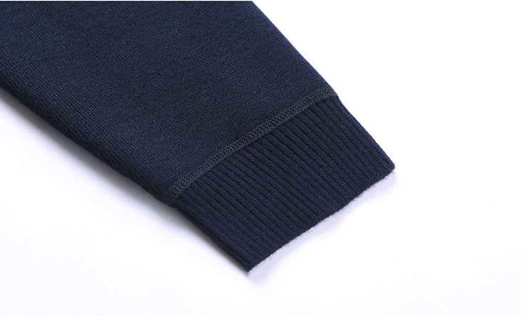 Fleece-Lined Black Pullover - Geometric Pattern Long Sleeve