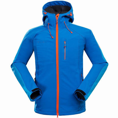 Men's black waterproof softshell jacket with adjustable hood and cuffs, ideal for outdoor adventures.