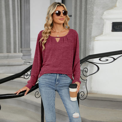 Green cotton cashmere pullover with soft keyhole neckline and long sleeves by Alabaster