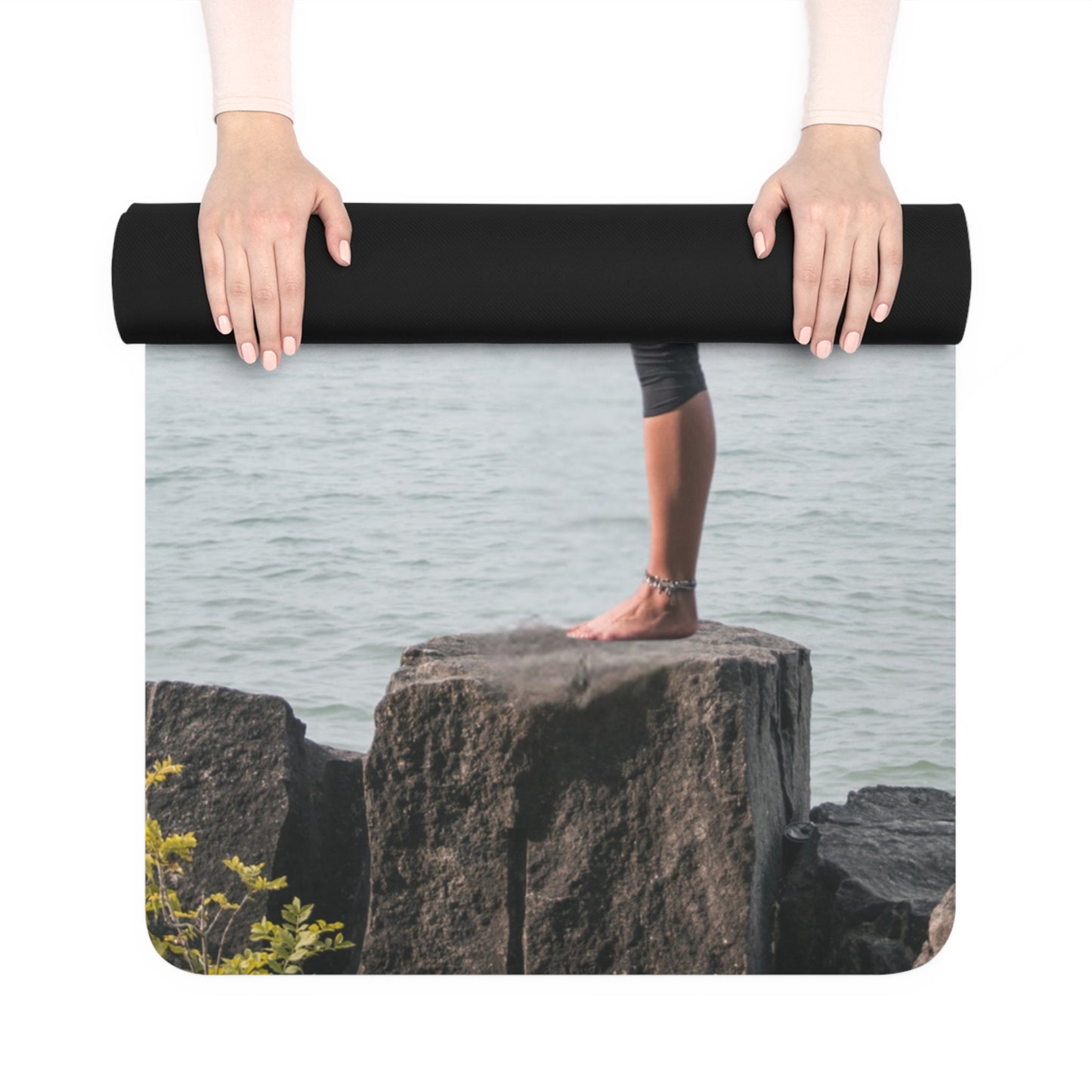 Tranquility Yoga Mat with Carry Straps