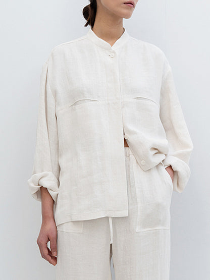 White pure linen pocket shirt by Alabaster, featuring a casual-elegant design in breathable fabric.